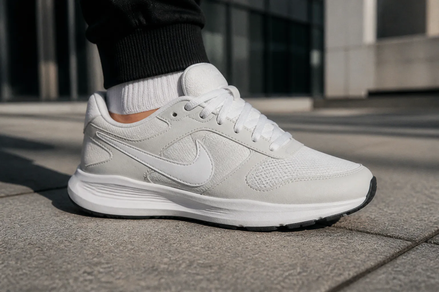 La nouvelle sneaker urbaine de Nike : une version accessible de son modèle premium