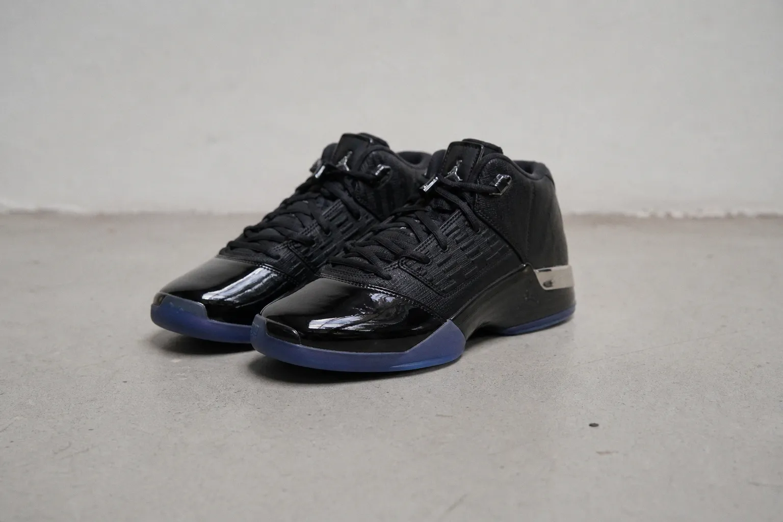 Le retour de la Air Jordan 17 Low Black Patent prévu pour août 2026