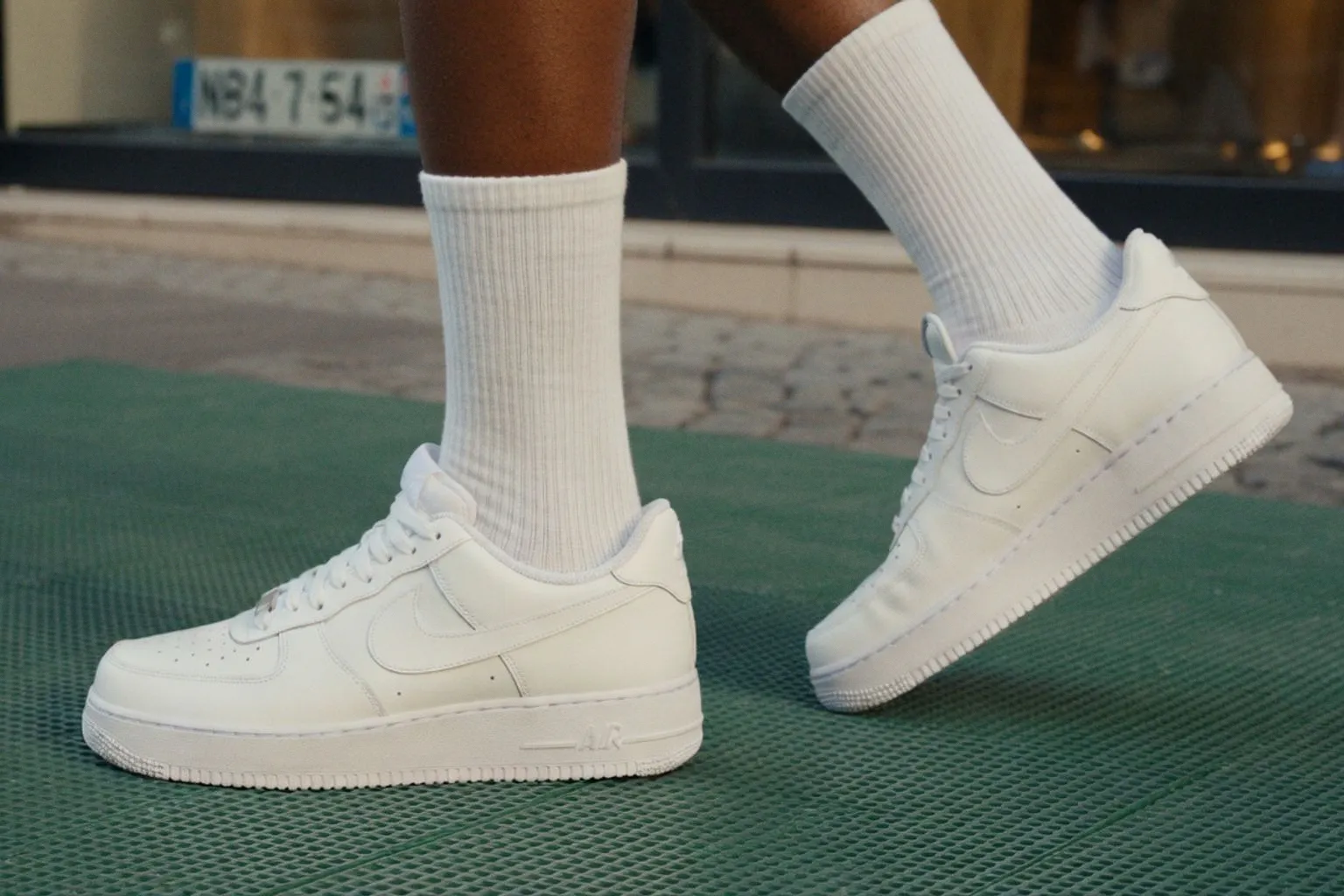 Nike Air Force 1 : pourquoi ce classique reste incontournable pour la rentrée 2026