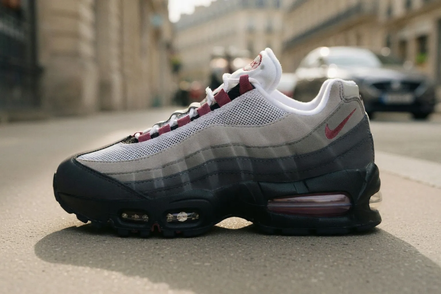 Nike Air Max 95 Pink Smoke : une stratégie de lancement ciblée pour l'automne