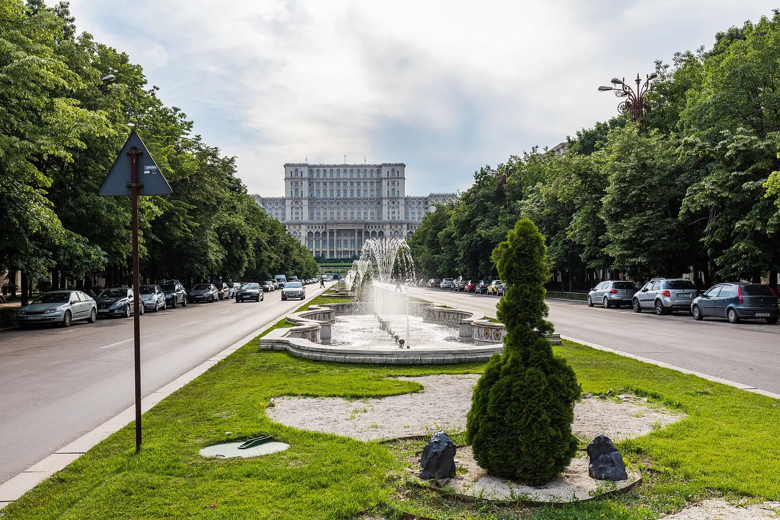 Palais du Parlement tarifs : visite standard ou complète ?