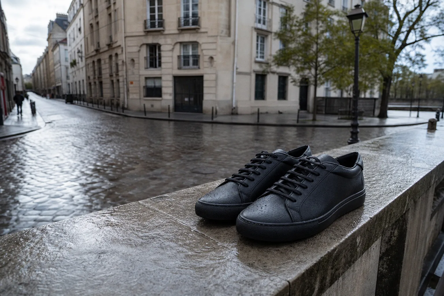 Sneakers noires homme : 3 erreurs de style à corriger
